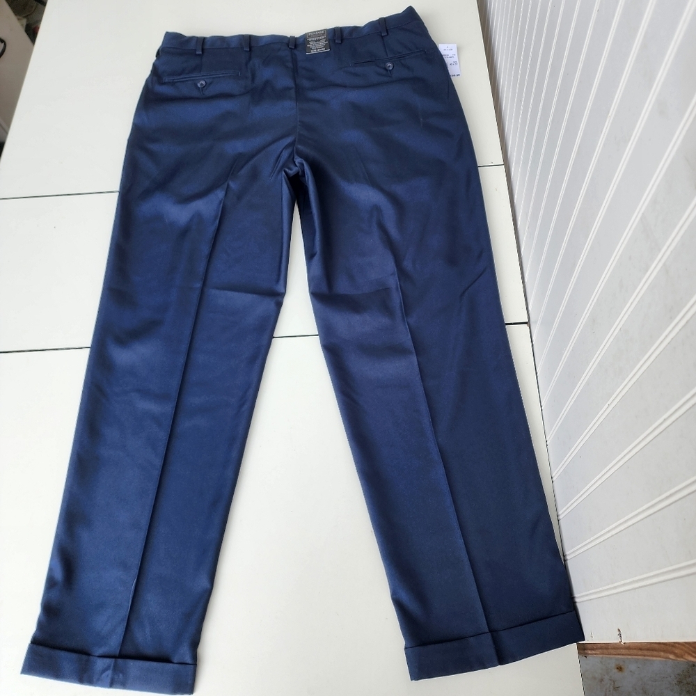 NWT $109 Jos A Bank Traveler Tailored Fit Pants Men 40x32 Navy Blue Performance - Picture 13 of 13